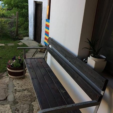Guest House Kostadinovi Bŭlgarevo Zewnętrze zdjęcie